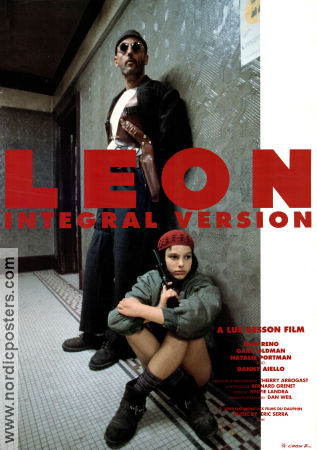 Léon: The Professional 1994 movie poster Jean Reno Natalie Portman Gary Oldman Danny Aiello Luc Besson Glasses Police and thieves