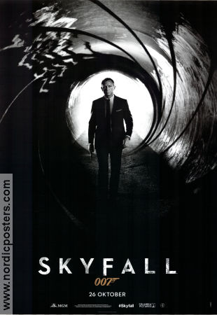 Skyfall 2012 poster Daniel Craig Sam Mendes
