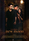 The Twilight Saga: New Moon 2009 movie poster Kristen Stewart Robert Pattinson Taylor Lautner Chris Weitz