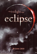 The Twilight Saga: Eclipse 2010 movie poster Kristen Stewart Robert Pattinson Taylor Lautner David Slade